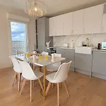 Le Penthouse Pesaro C Apartman *