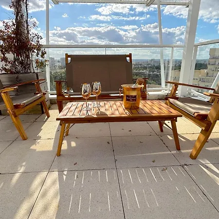 Le Penthouse Pesaro C 아파트