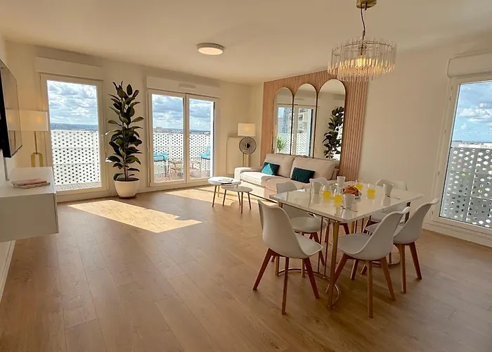 Le Penthouse Pesaro C Nanterre