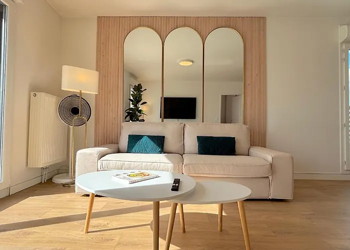 Le Penthouse Pesaro C 아파트