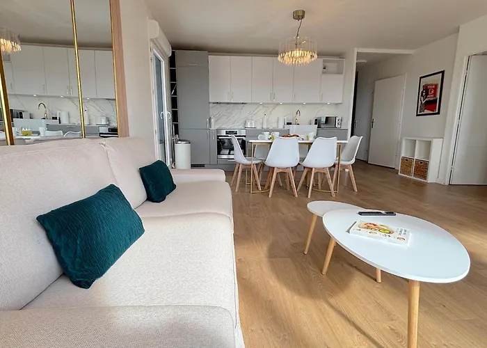 Lejlighed Le Penthouse Pesaro C Nanterre