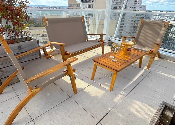 Le Penthouse Pesaro C 아파트 *